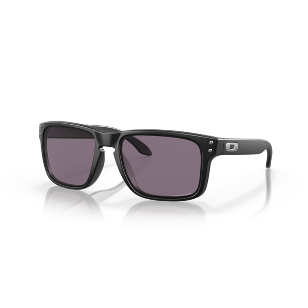 OAKLEY