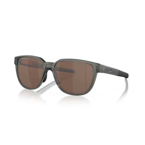 OAKLEY