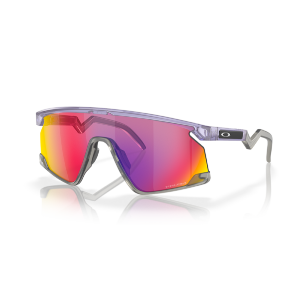 OAKLEY