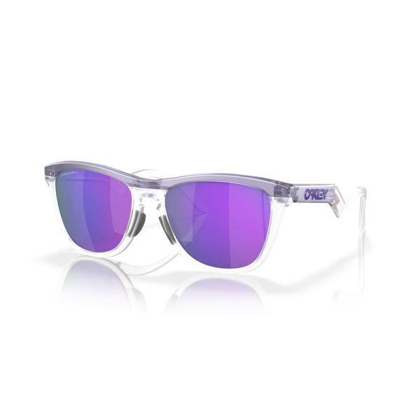 OAKLEY