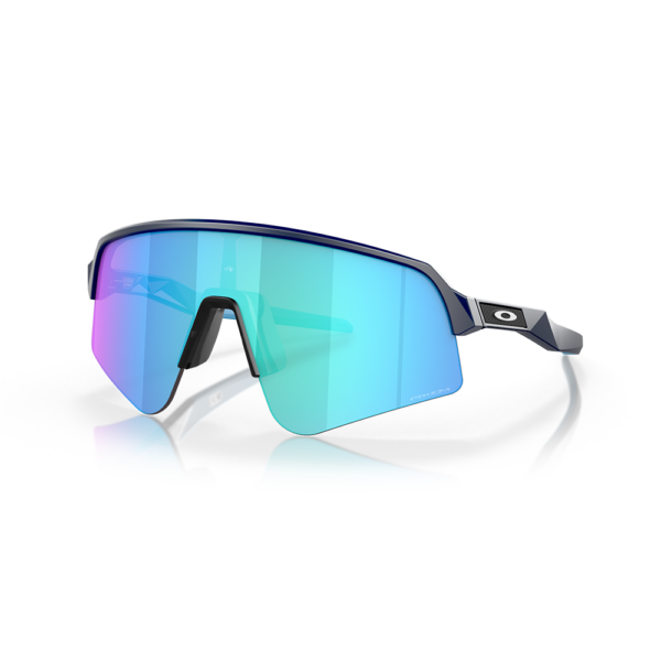 OAKLEY