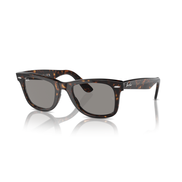 RAY-BAN